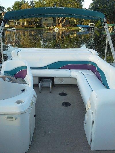 Get Ready for The Boating Season with ColorBond Boat Upholstery Paint – Colorbond Paint