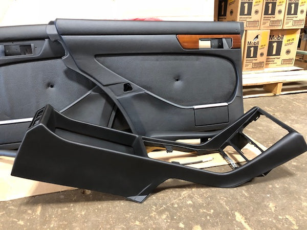 Mercedes Door Panel - Black